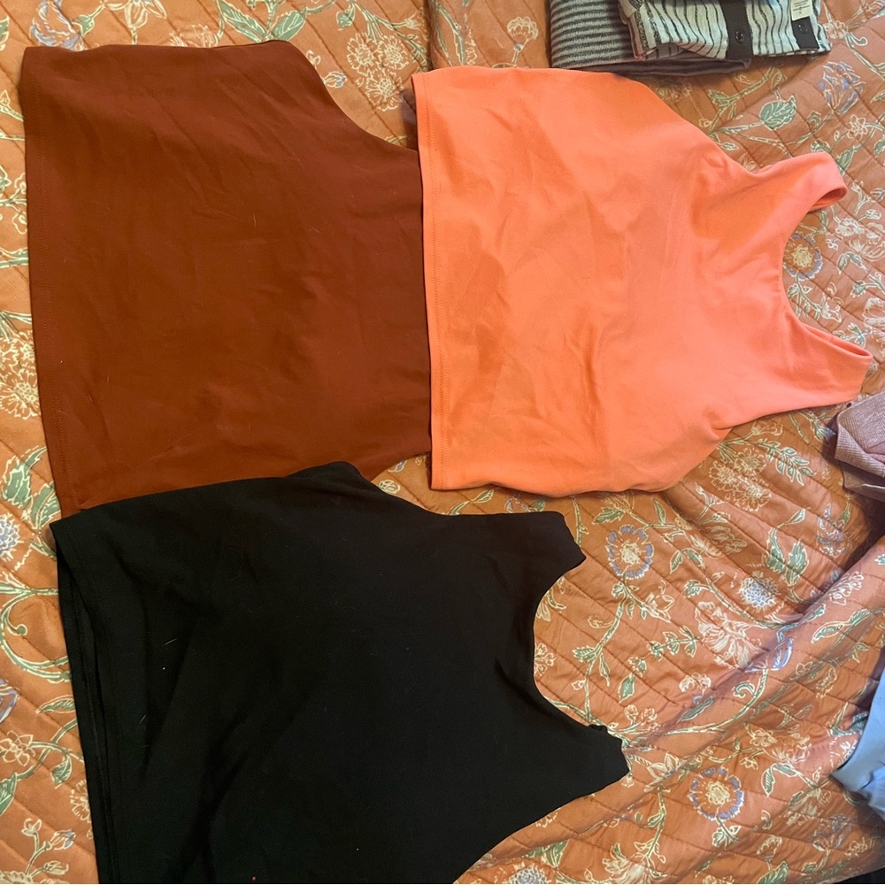 Athleta Conscious Crop Set